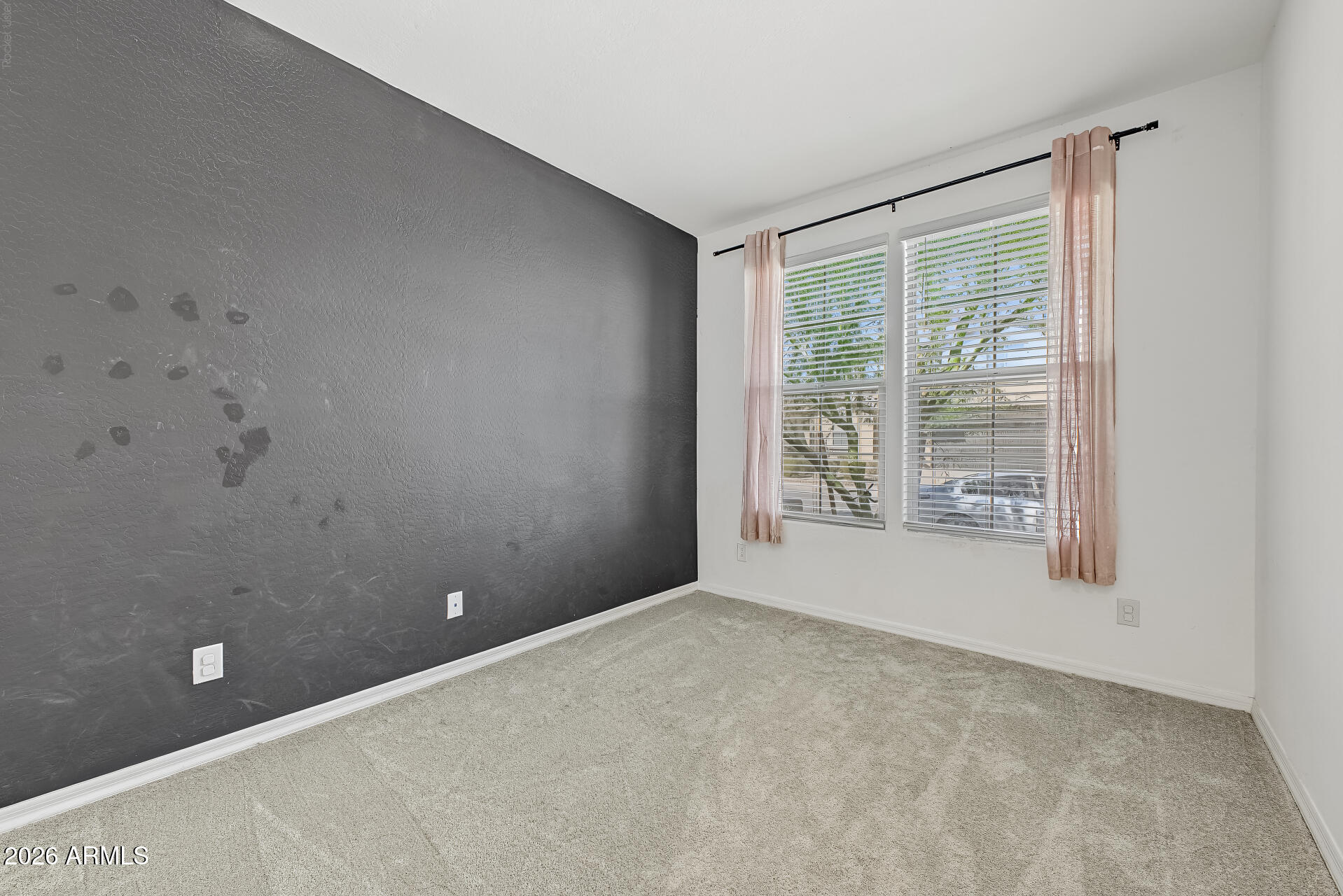 12321 W STELLA Lane