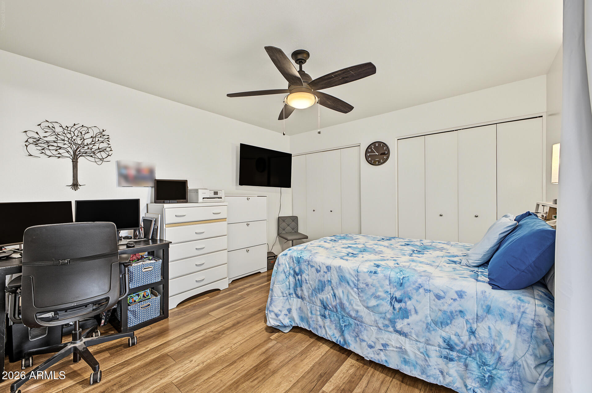 225 N STANDAGE 8