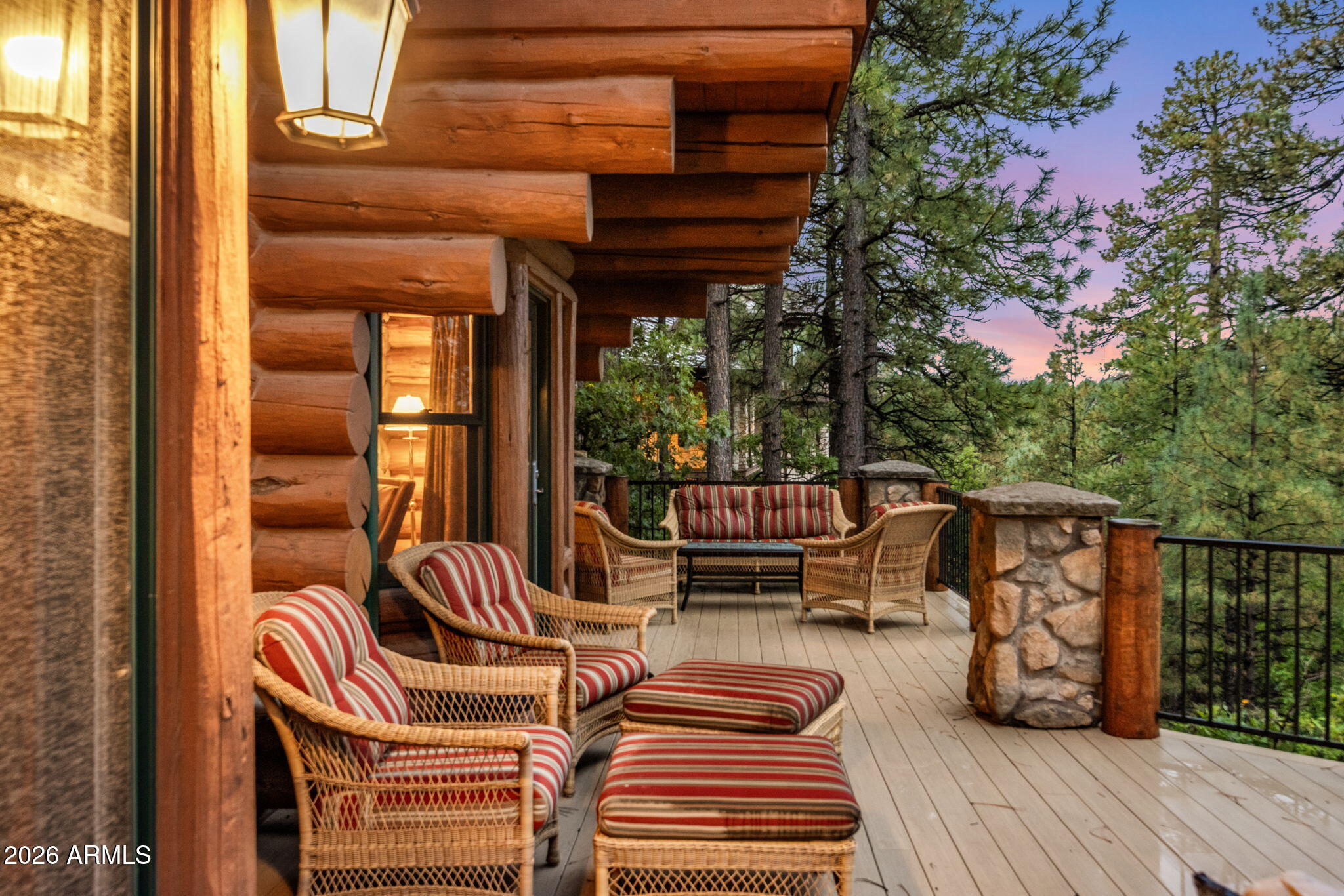 2179 CREEKSIDE Court