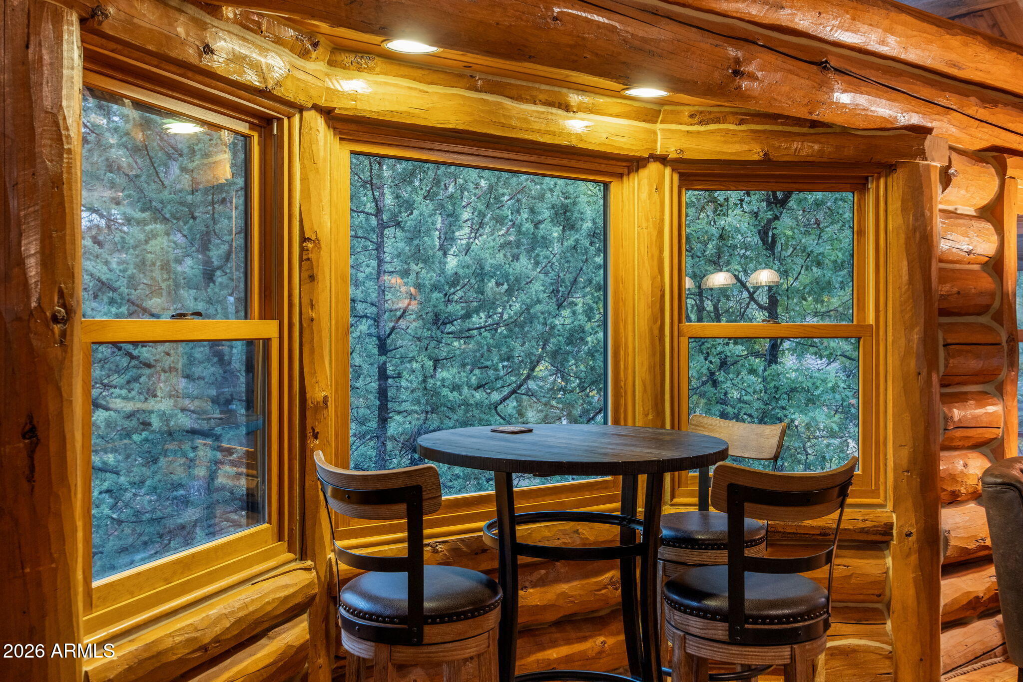 2179 CREEKSIDE Court
