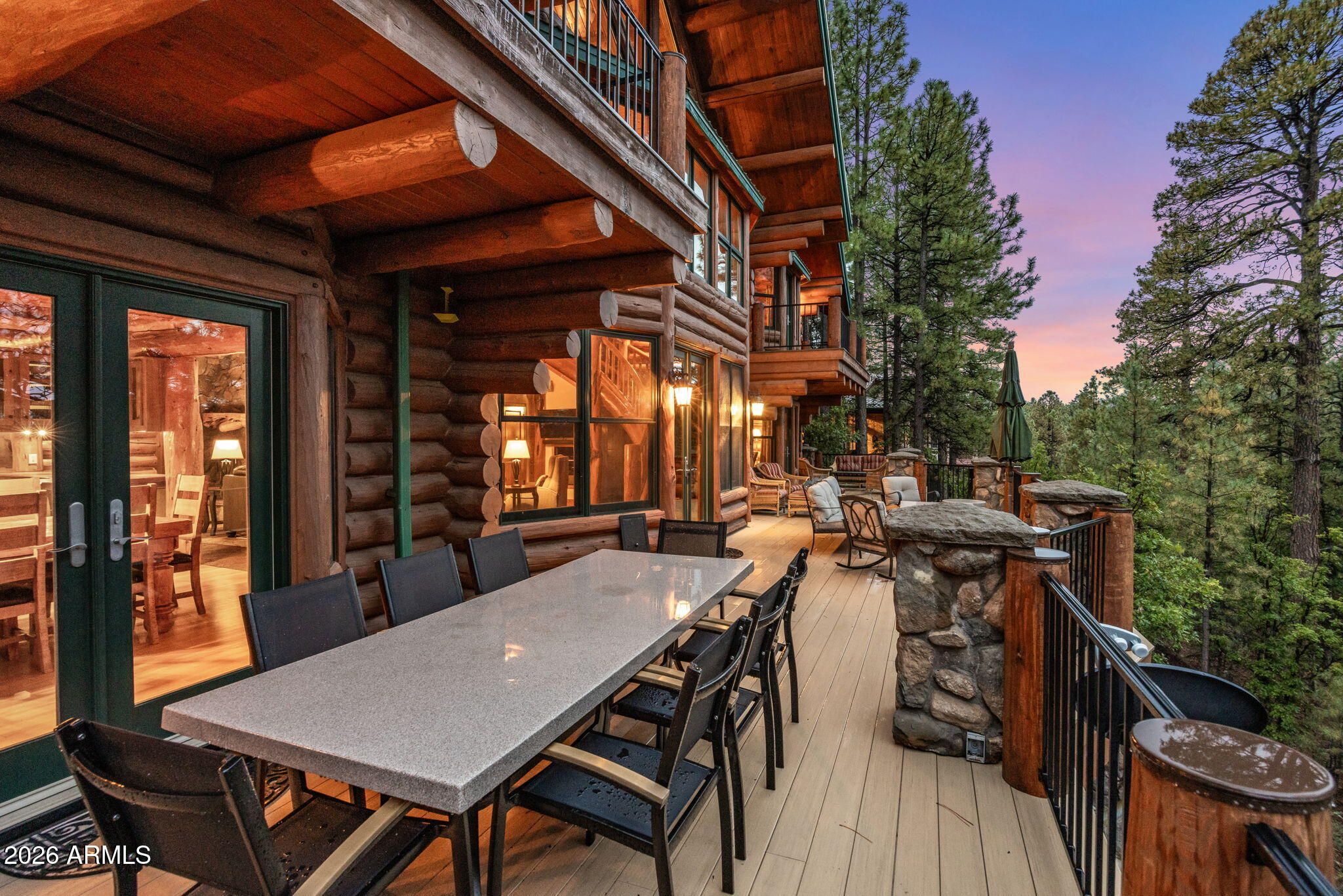 2179 CREEKSIDE Court