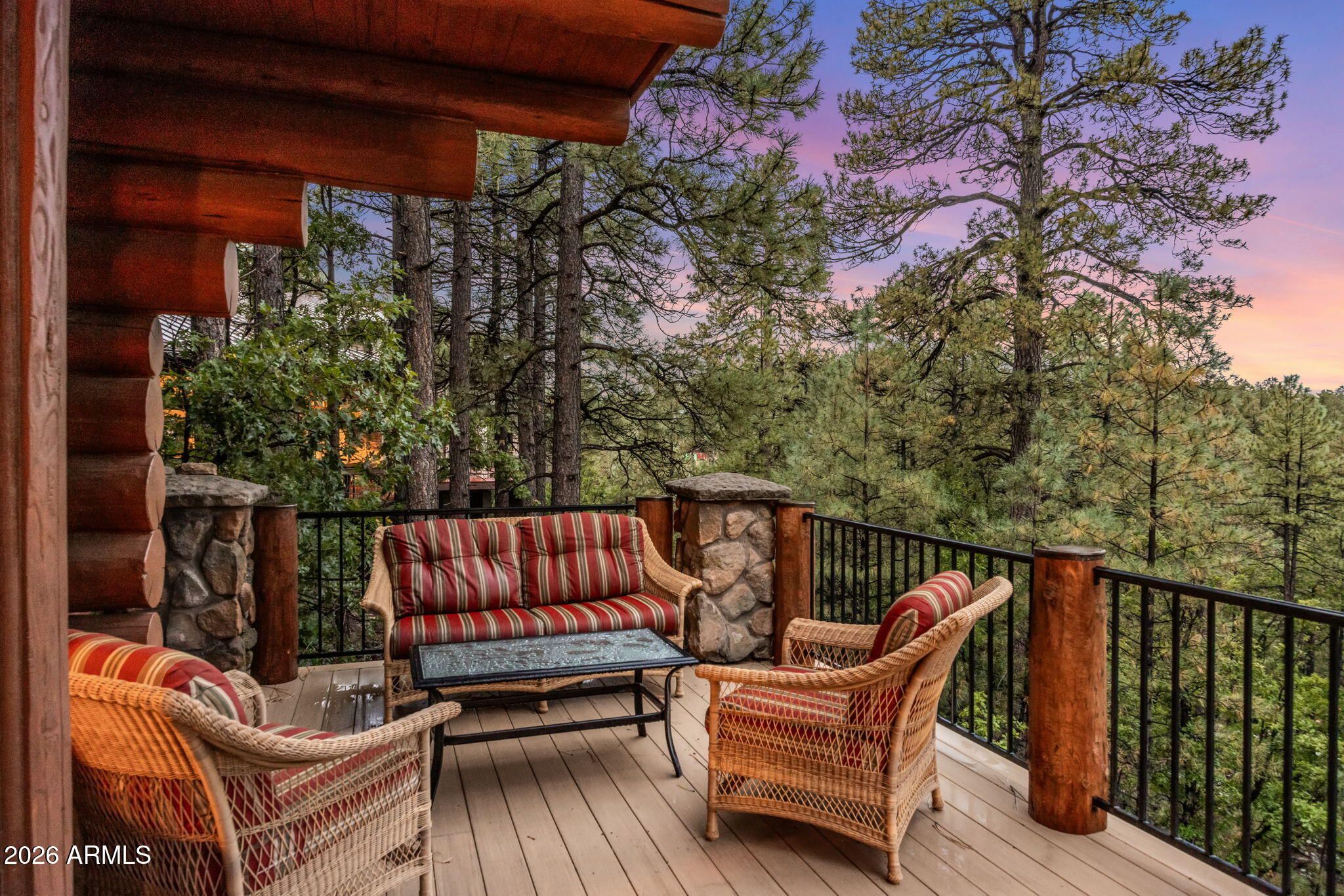 2179 CREEKSIDE Court