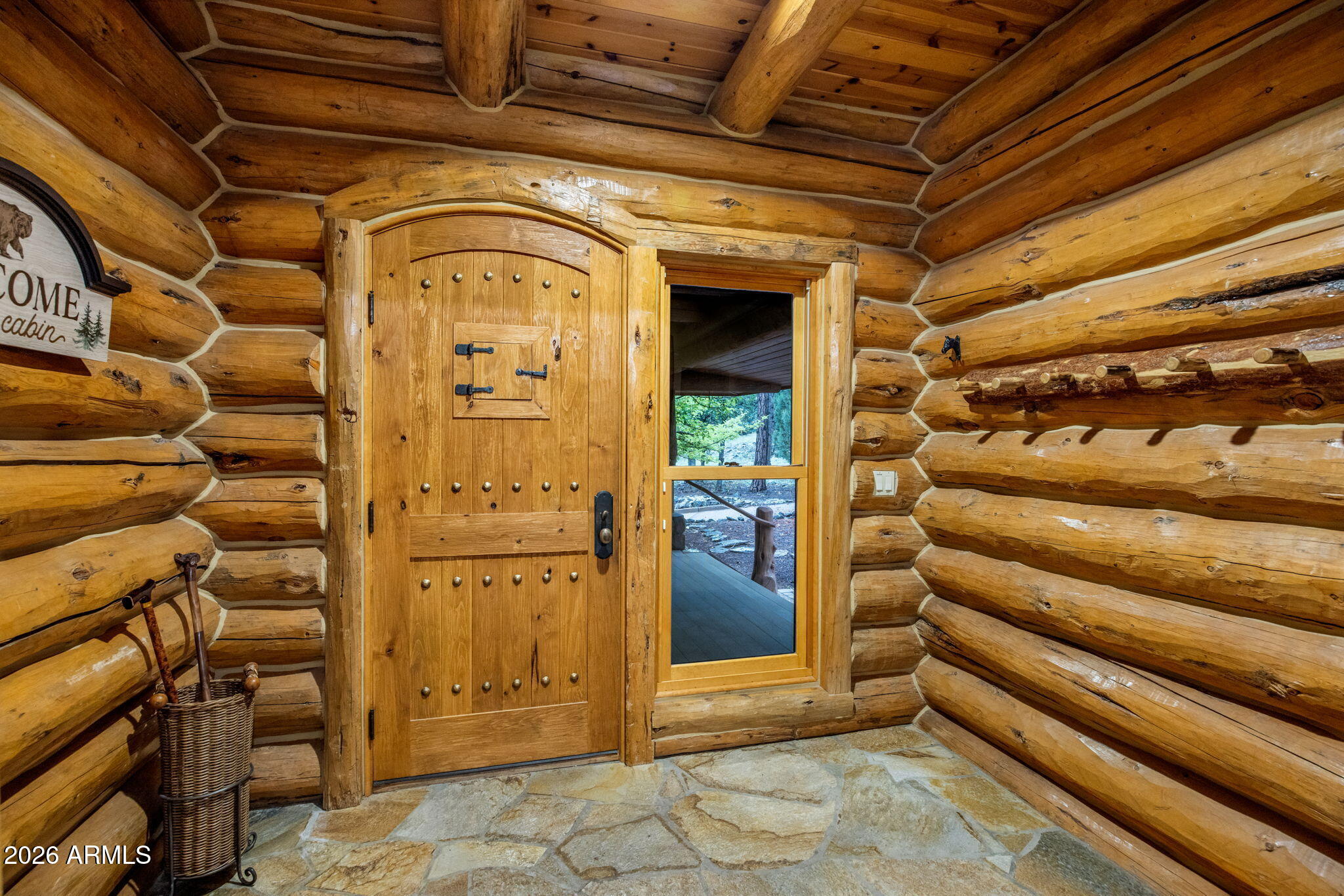 2179 CREEKSIDE Court