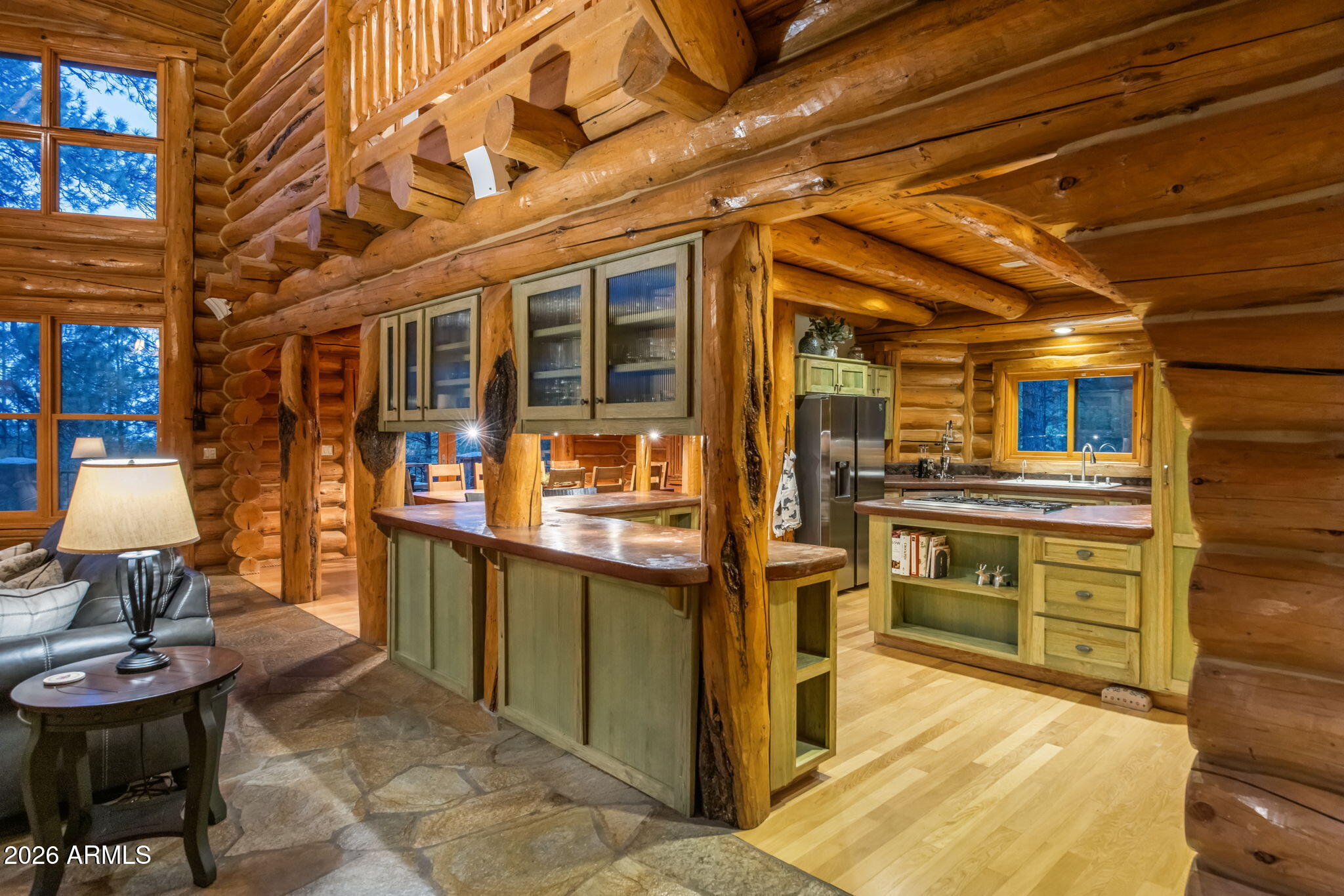 2179 CREEKSIDE Court