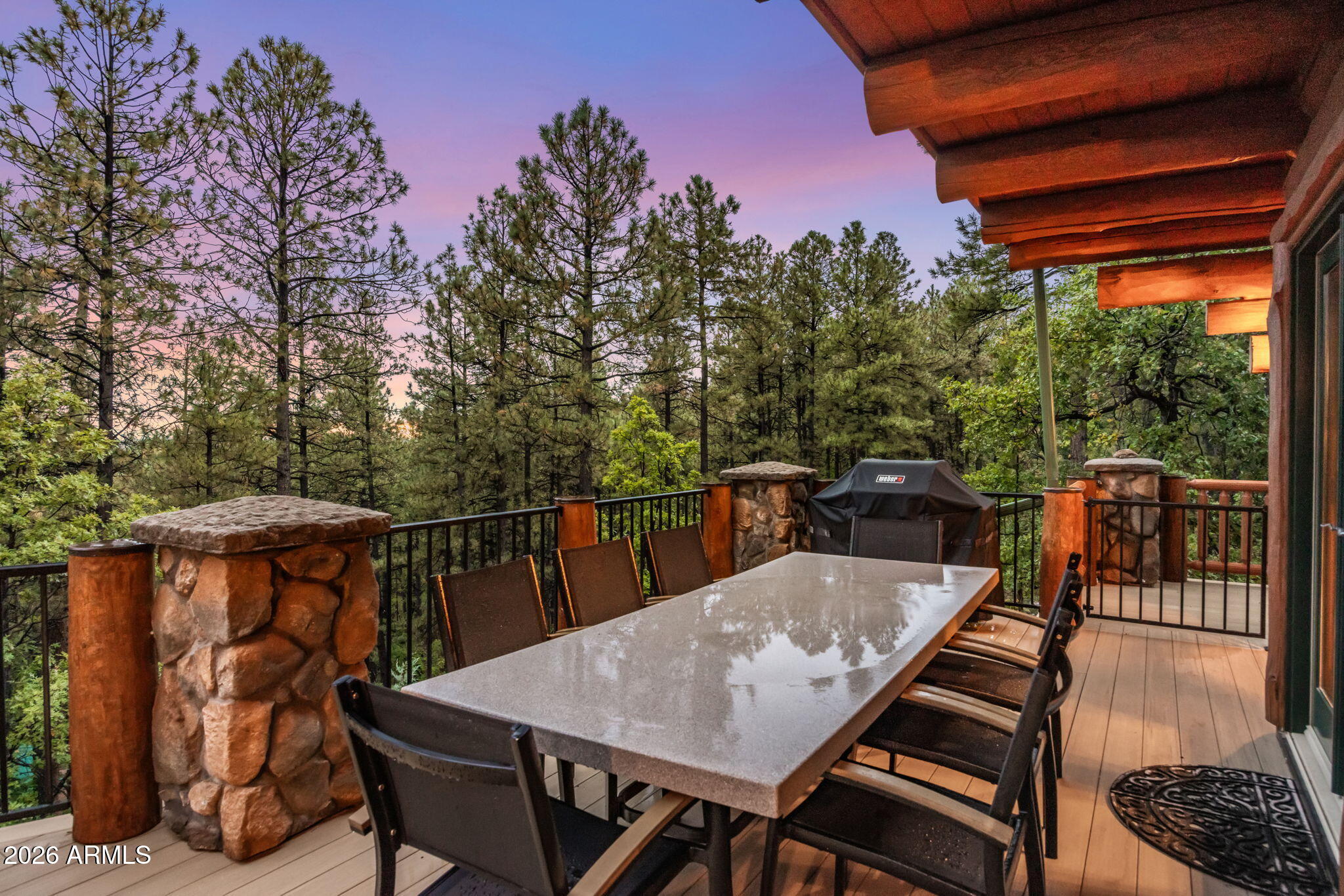2179 CREEKSIDE Court