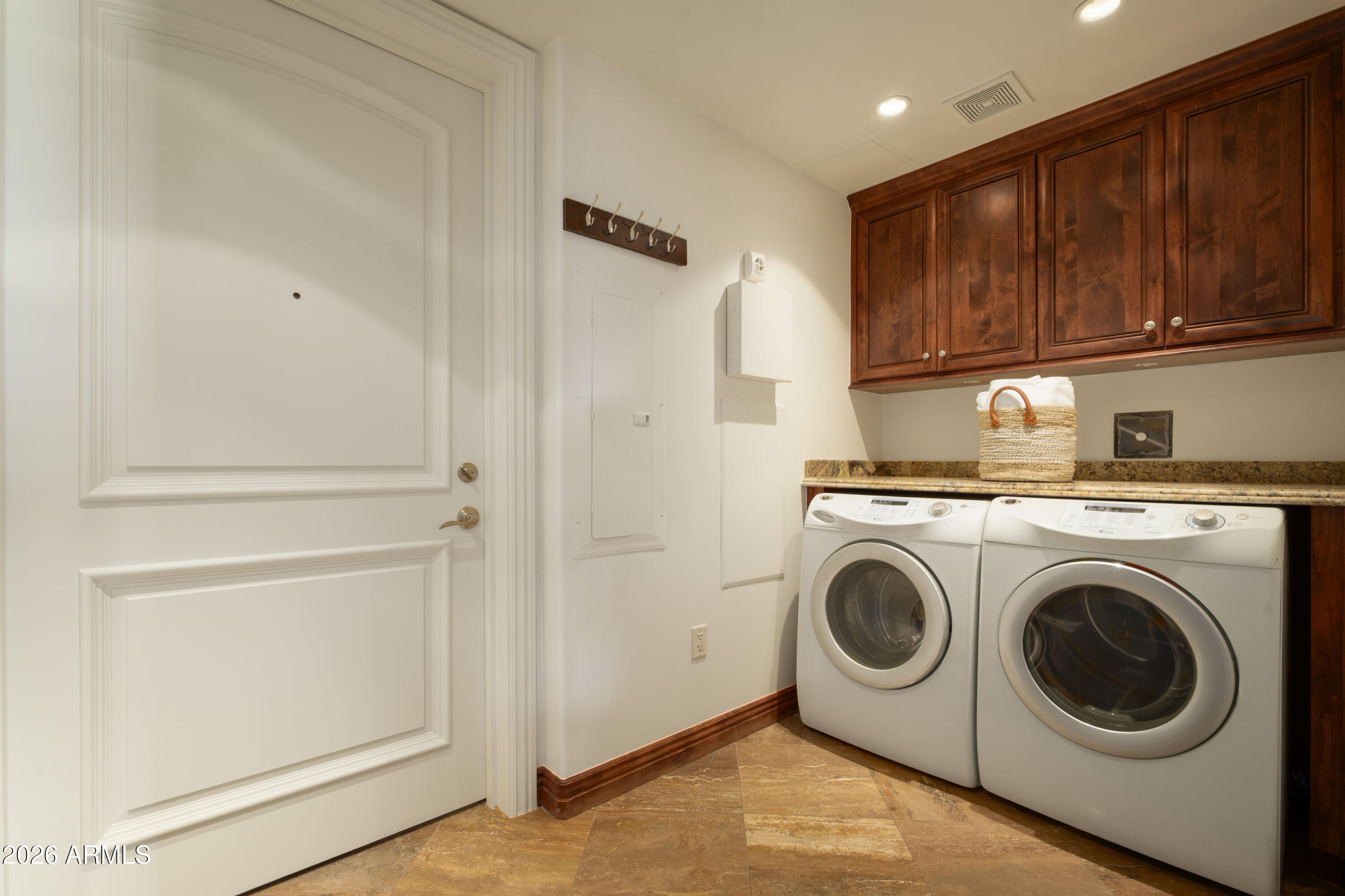 7175 E CAMELBACK Road 1202