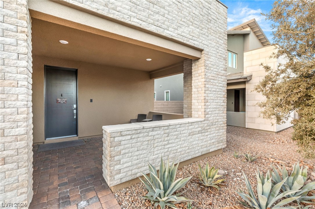12380 Notch Trail Avenue
