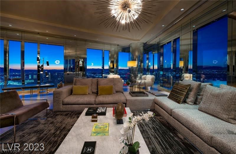 3750 Las Vegas Boulevard 4103