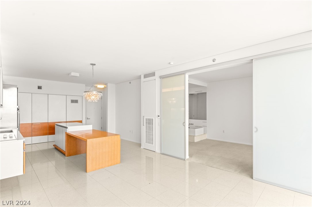 3722 Las Vegas Boulevard 2503