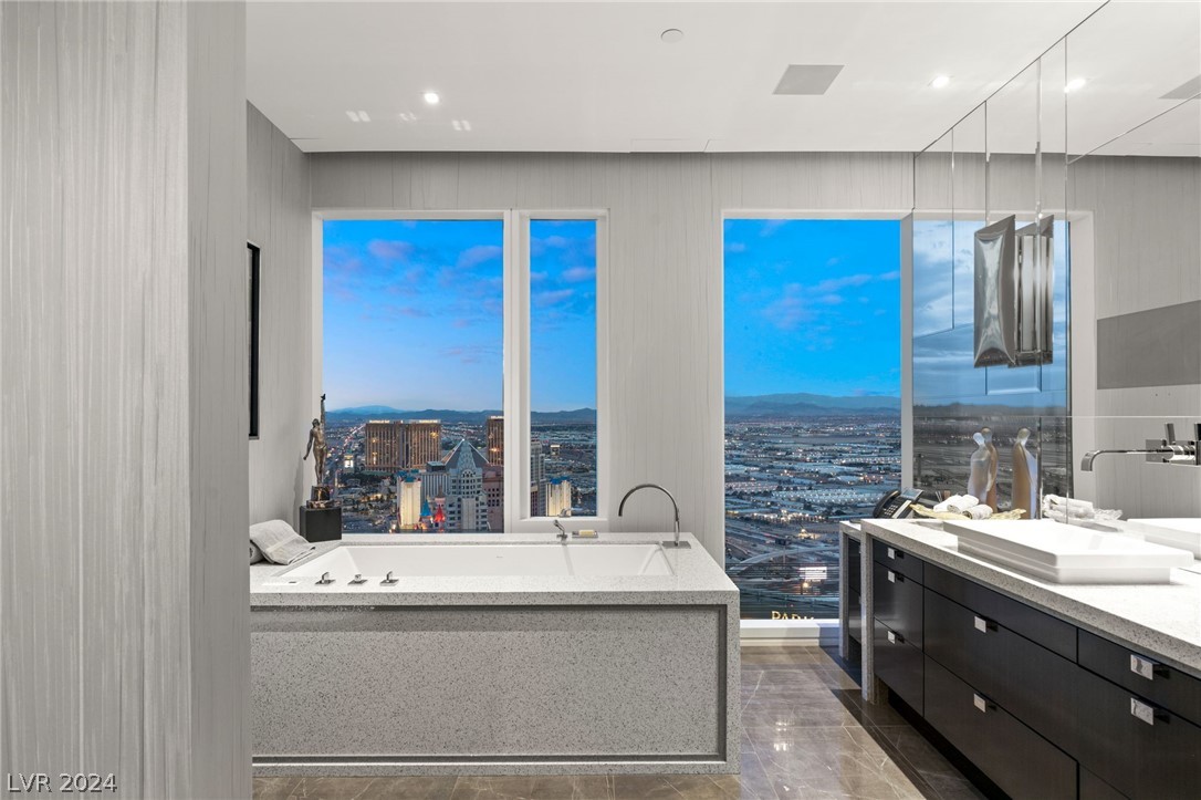 3750 Las Vegas Boulevard 4603