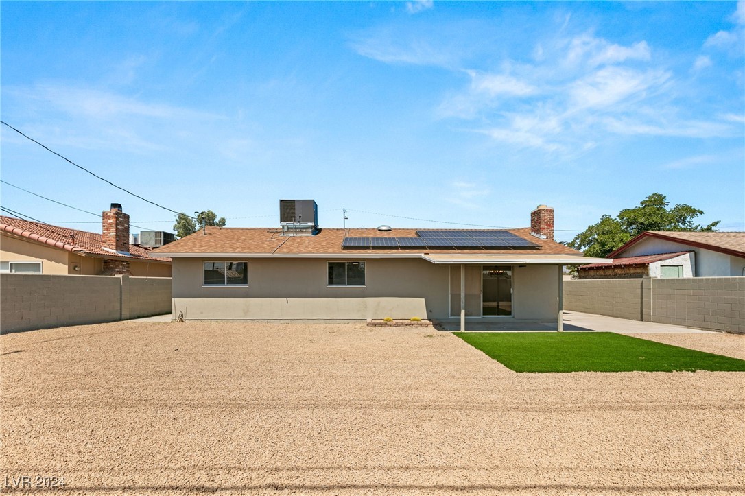 1813 Fontenelle Street