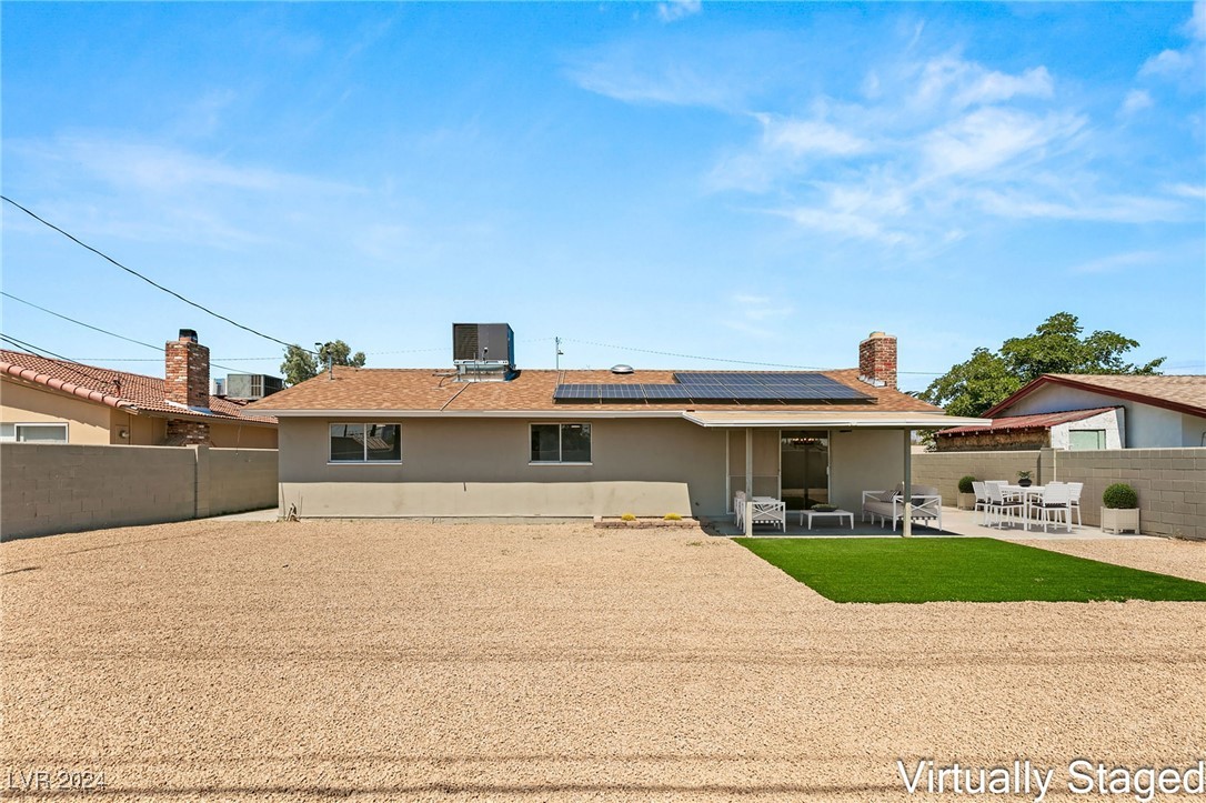 1813 Fontenelle Street