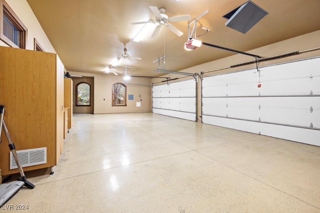 3 Vintage Canyon Street