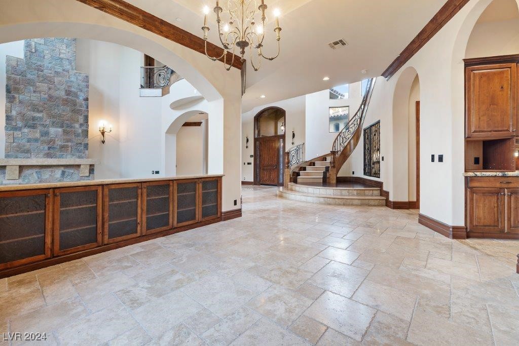 3 Vintage Canyon Street