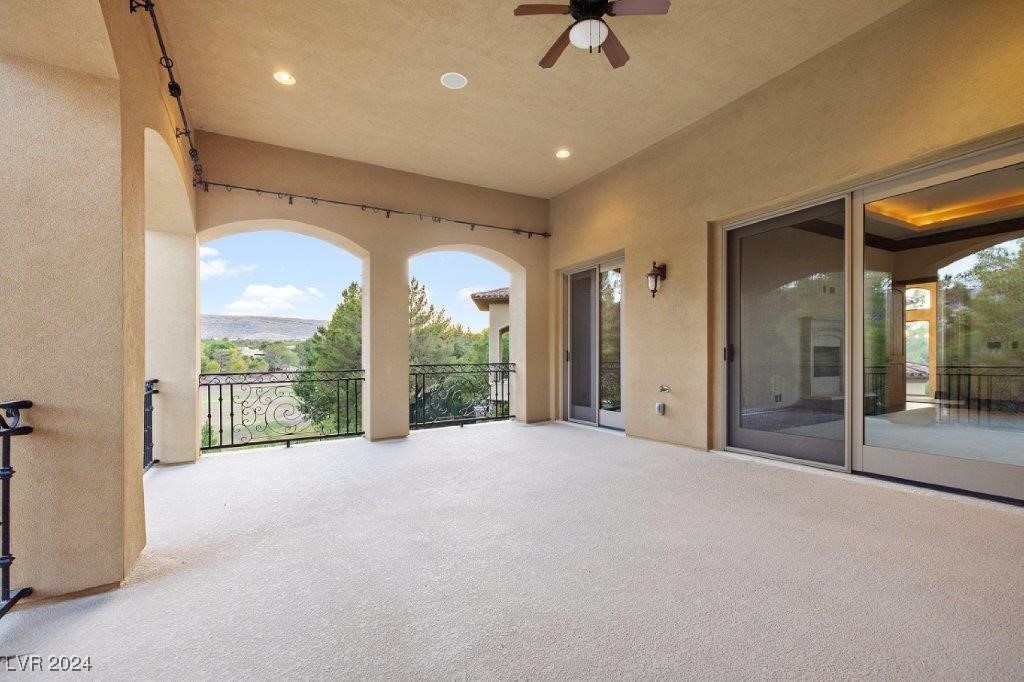 3 Vintage Canyon Street