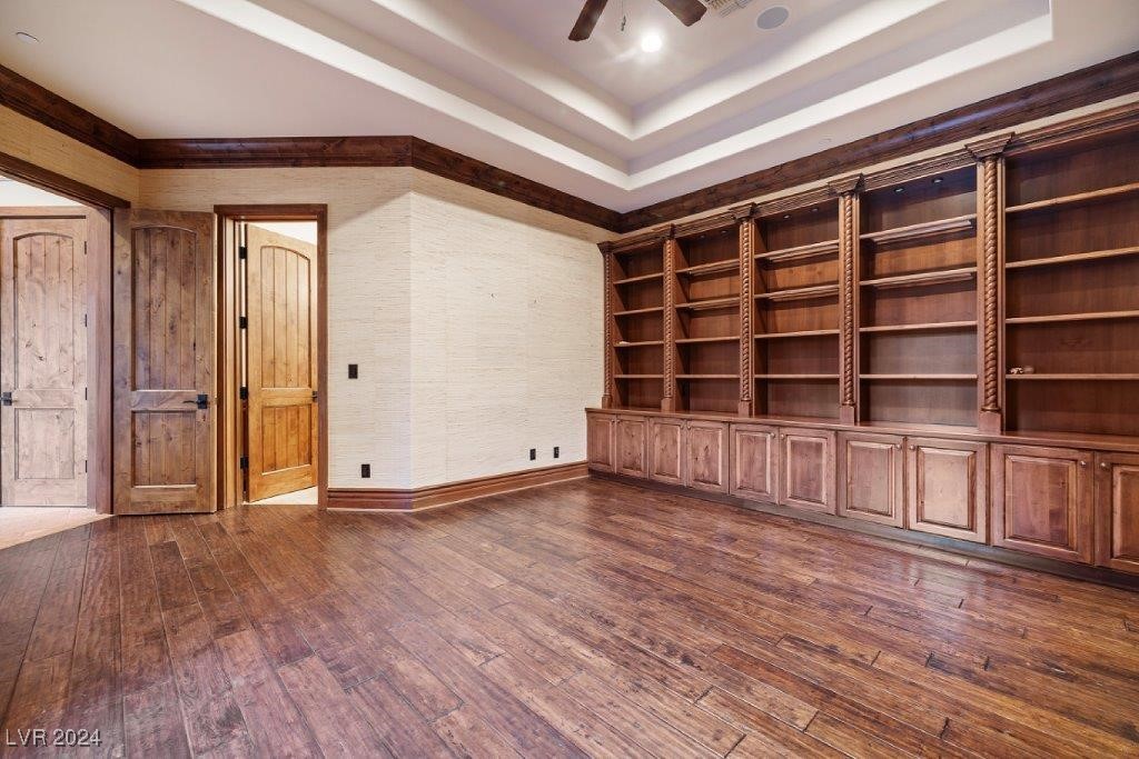 3 Vintage Canyon Street