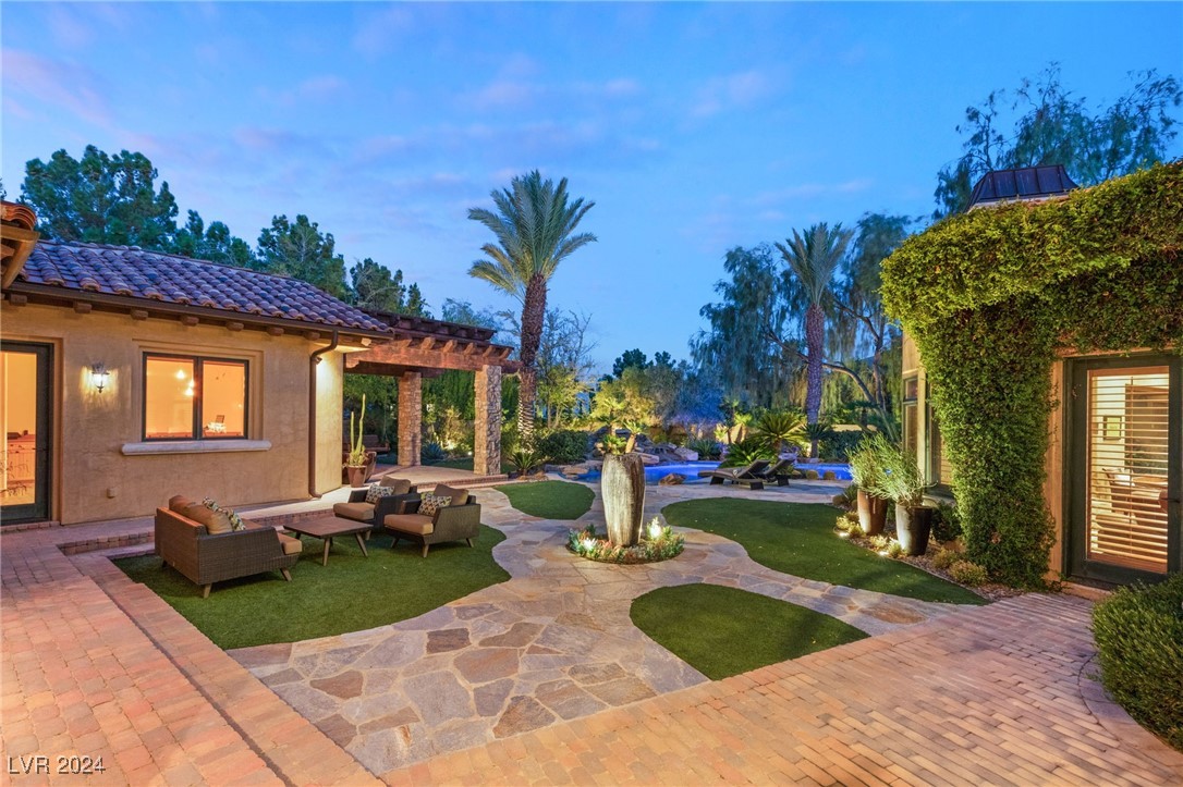 21 Olympia Hills Circle