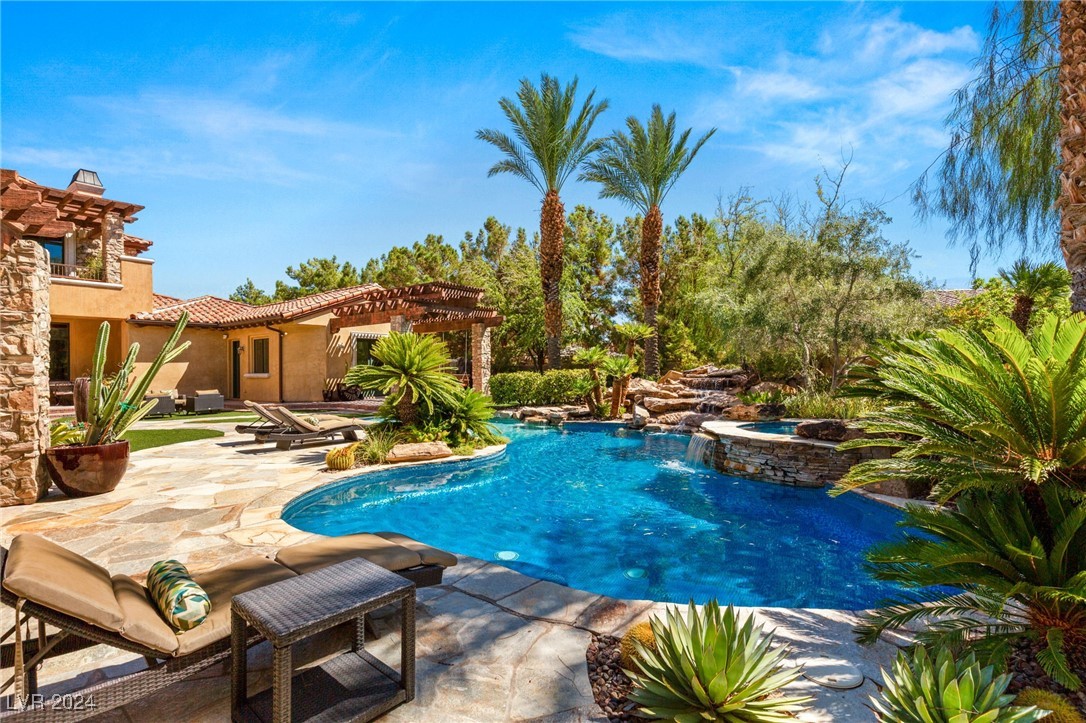21 Olympia Hills Circle