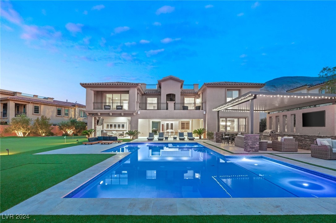 22 Olympia Outlook Drive