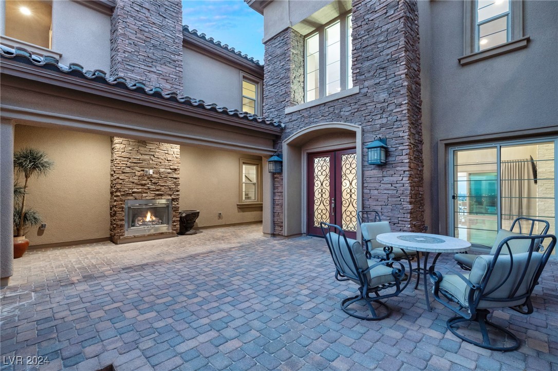 22 Olympia Outlook Drive