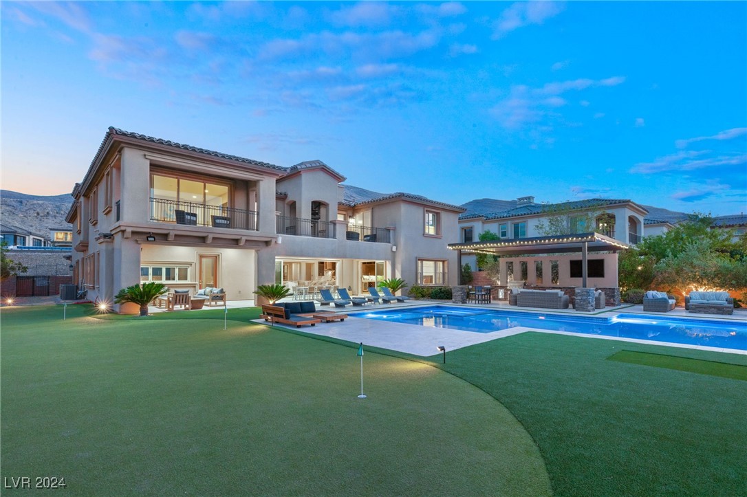 22 Olympia Outlook Drive