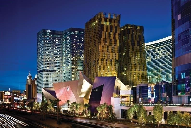 3726 Las Vegas Boulevard 3004