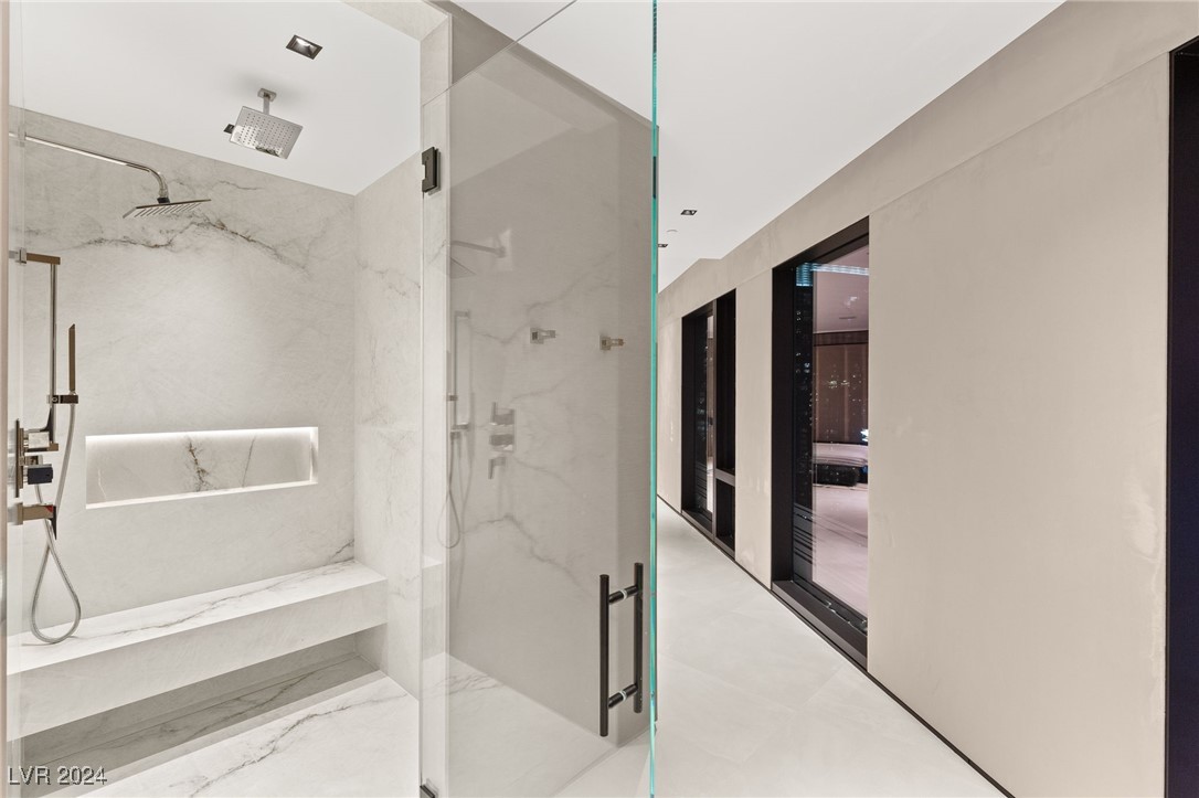 3750 Las Vegas Boulevard 2406