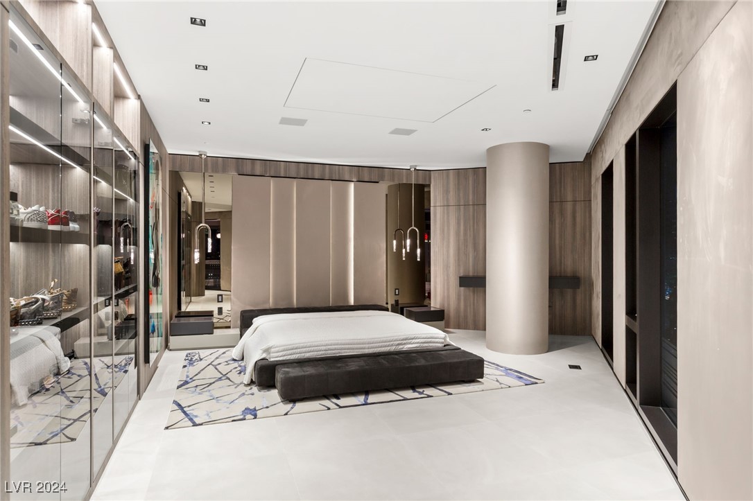 3750 Las Vegas Boulevard 2406