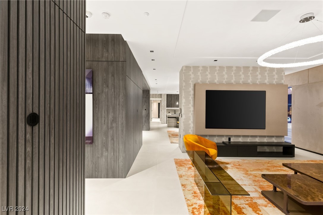 3750 Las Vegas Boulevard 2406