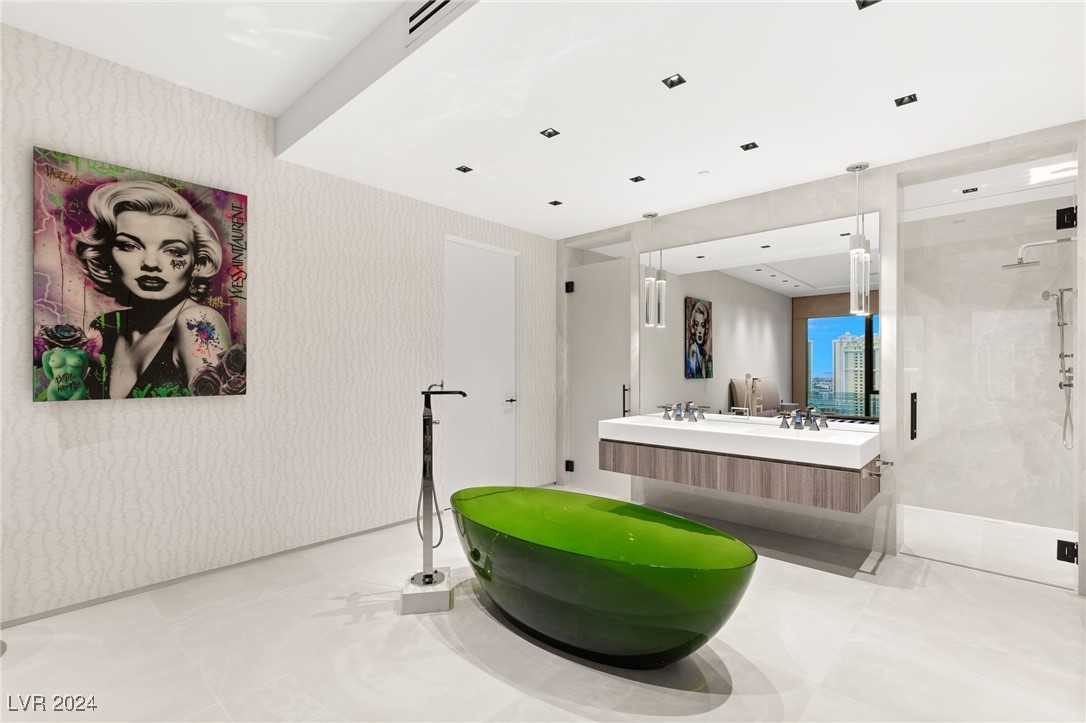 3750 Las Vegas Boulevard 2406