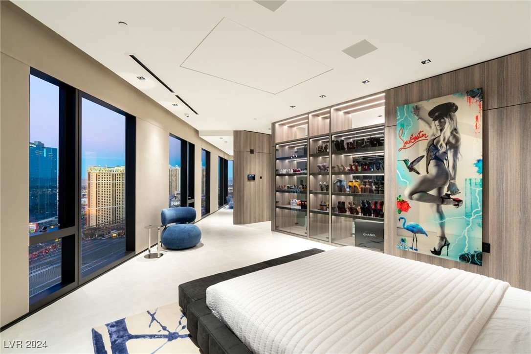 3750 Las Vegas Boulevard 2406