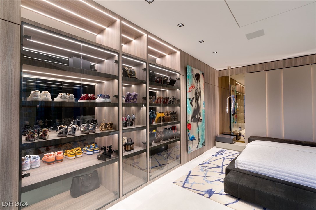 3750 Las Vegas Boulevard 2406