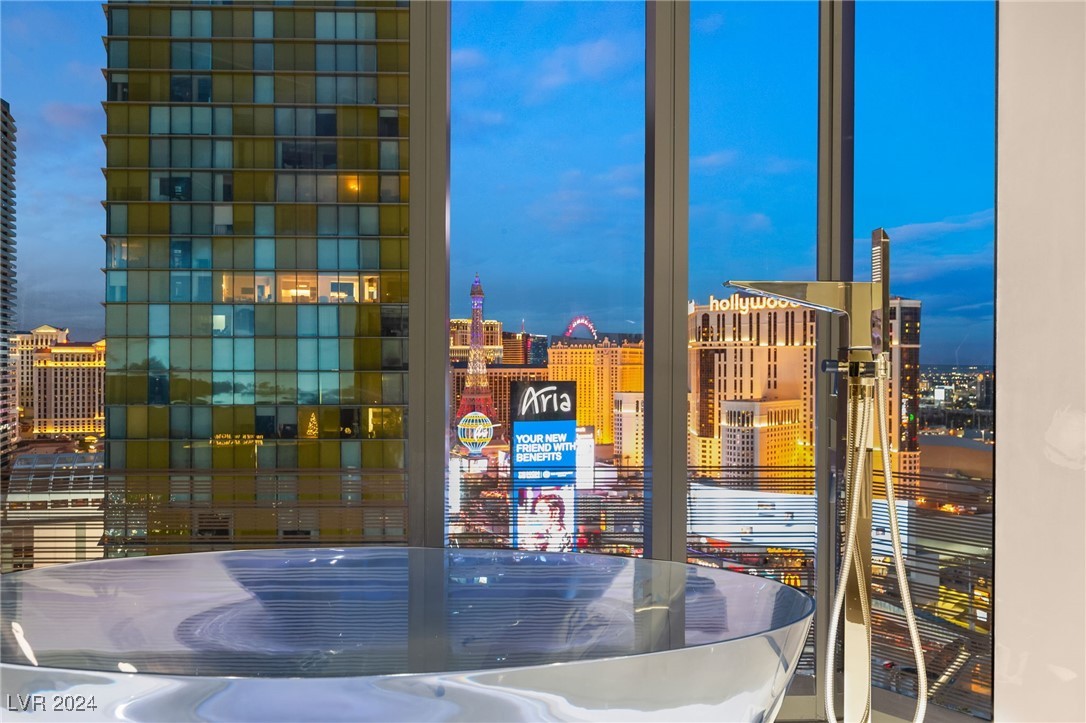 3750 Las Vegas Boulevard 2406