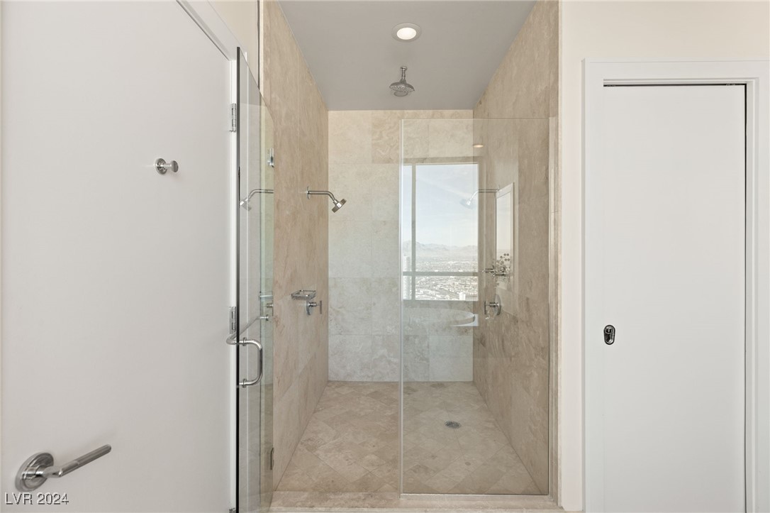2700 Las Vegas Boulevard 4303