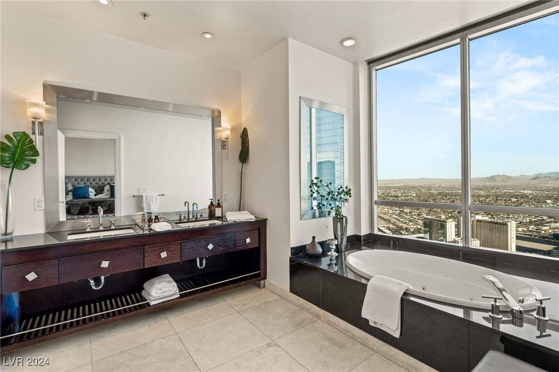 2700 Las Vegas Boulevard 4303
