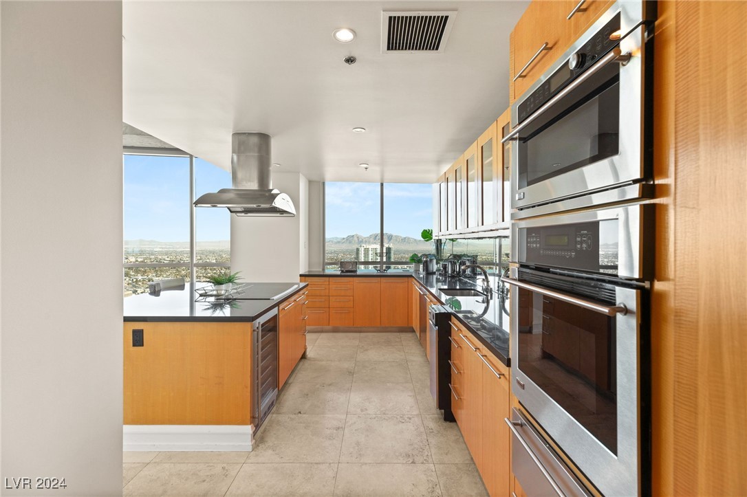 2700 Las Vegas Boulevard 4303