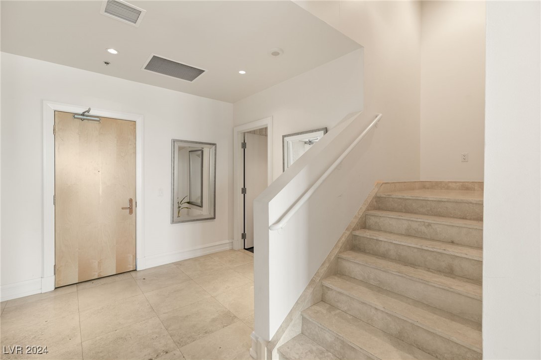 2700 Las Vegas Boulevard 4303