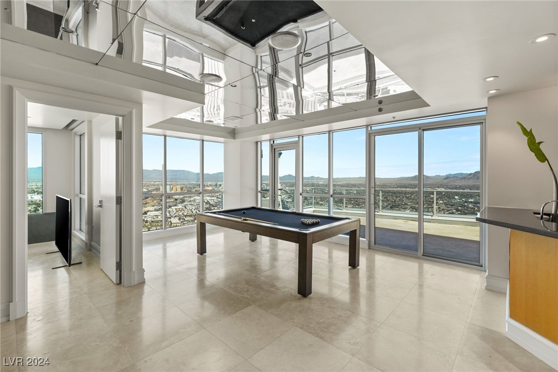 2700 Las Vegas Boulevard 4303