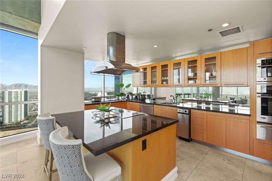 2700 Las Vegas Boulevard 4303