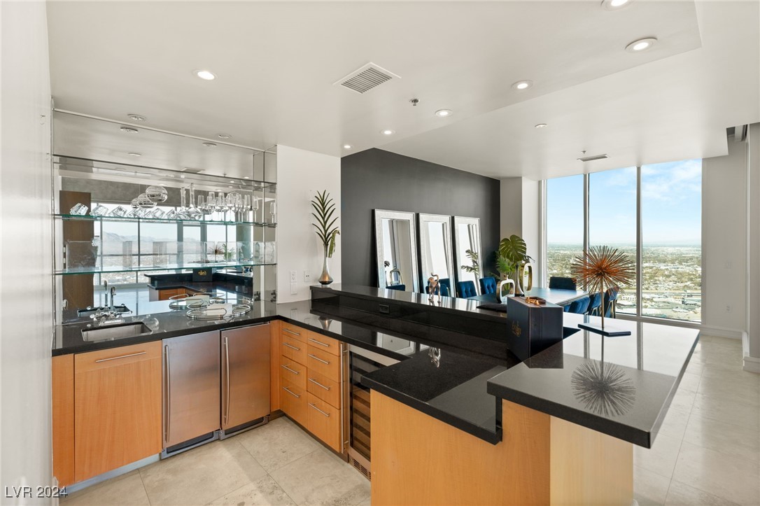 2700 Las Vegas Boulevard 4303