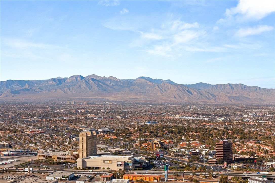 2700 Las Vegas Boulevard 4303