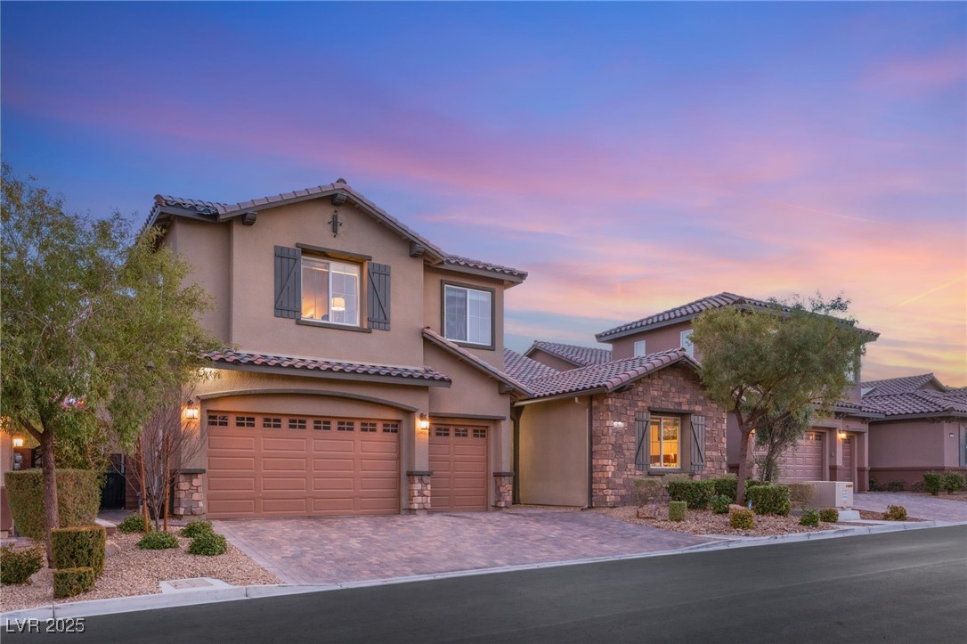 7563 Saguaro Cactus Avenue