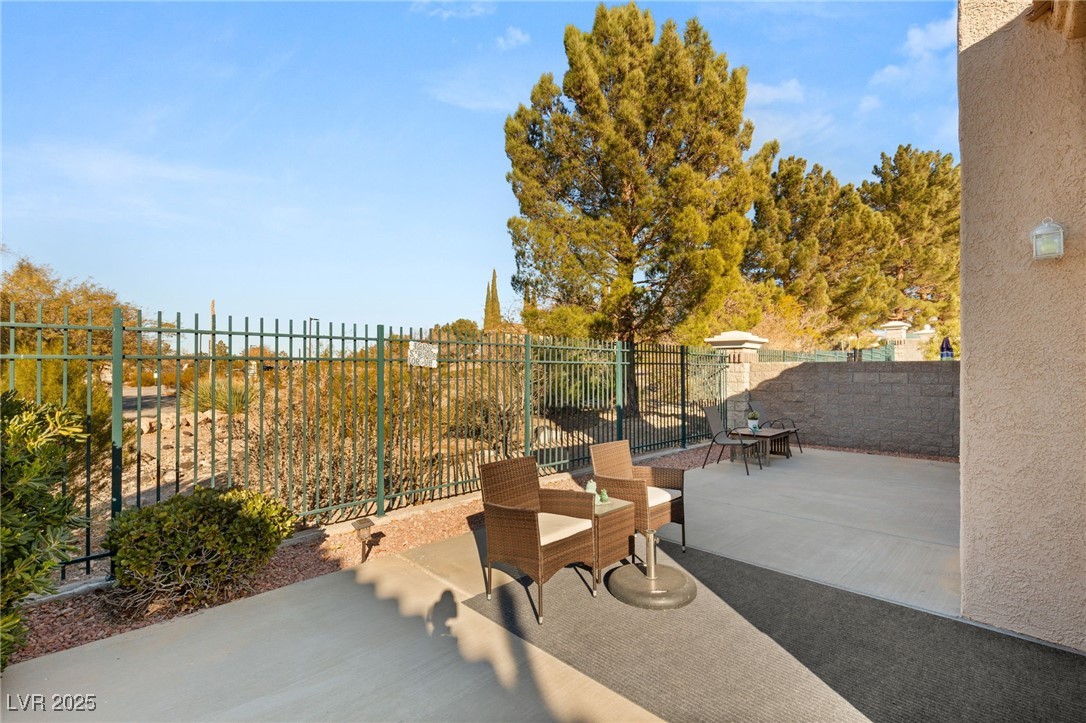 3090 Quail Crest Avenue
