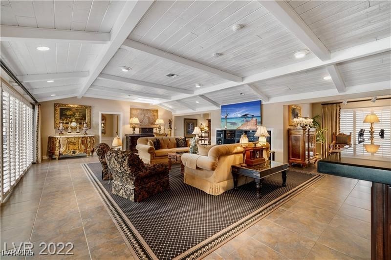 2801 Pinto Lane