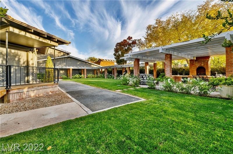 2801 Pinto Lane