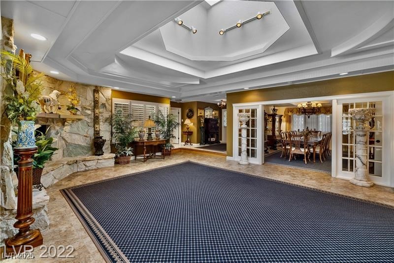 2801 Pinto Lane