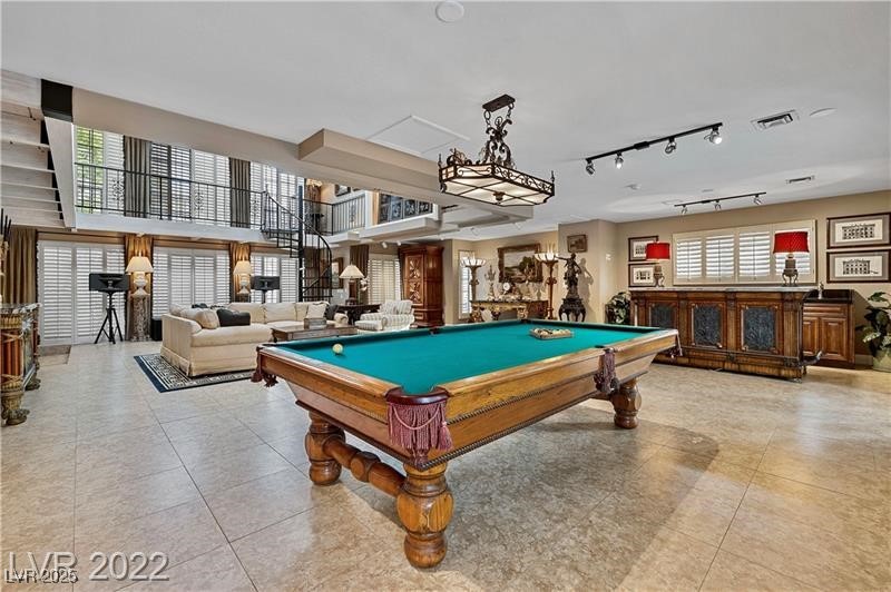 2801 Pinto Lane