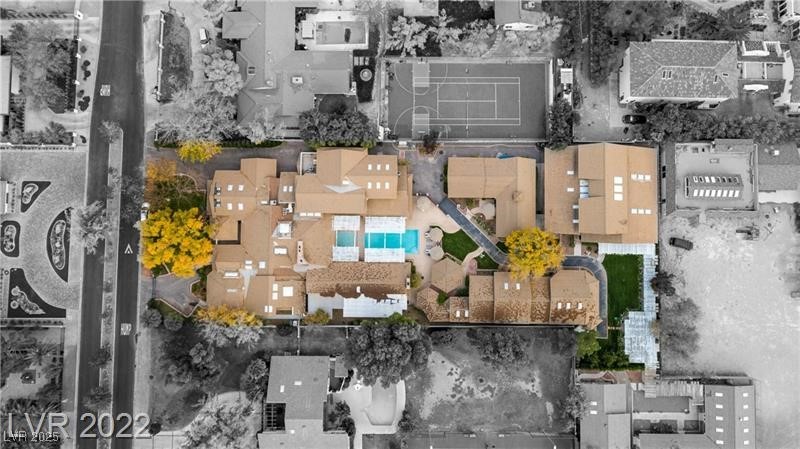 2801 Pinto Lane