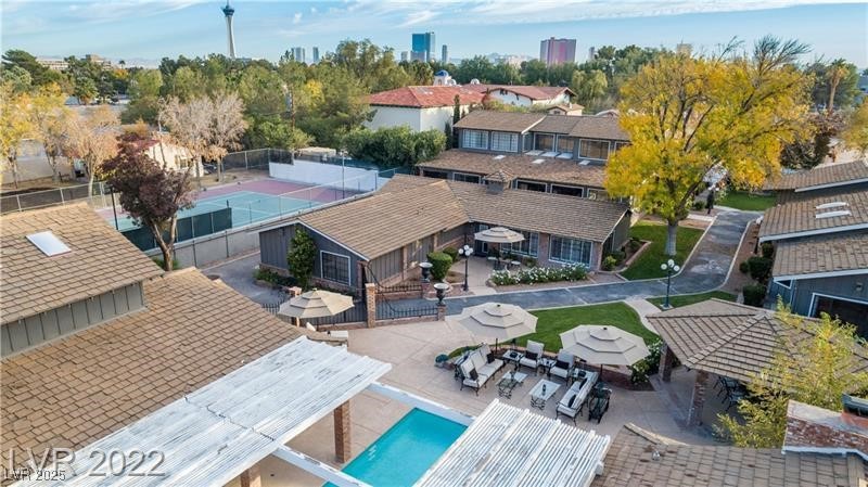 2801 Pinto Lane