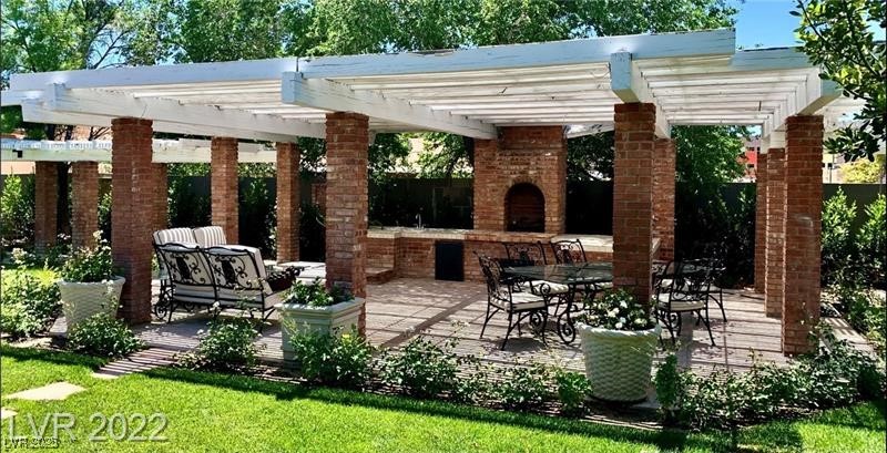 2801 Pinto Lane